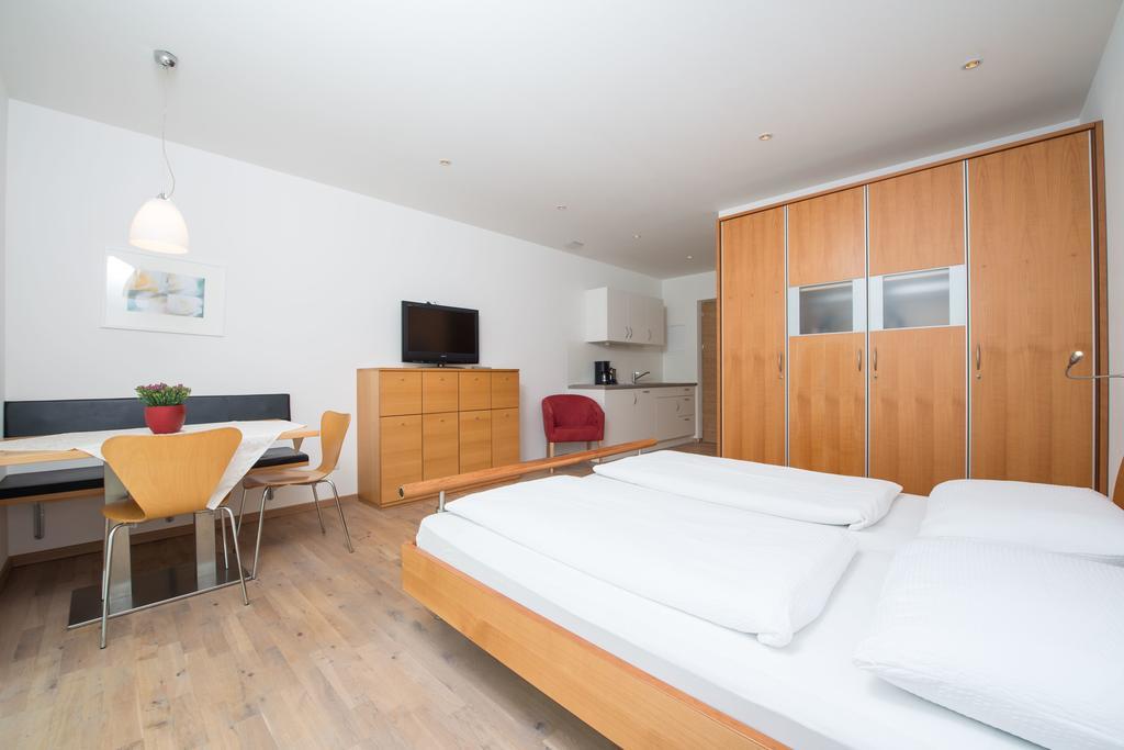 بَرونيكو Apartment Edelweiss الغرفة الصورة